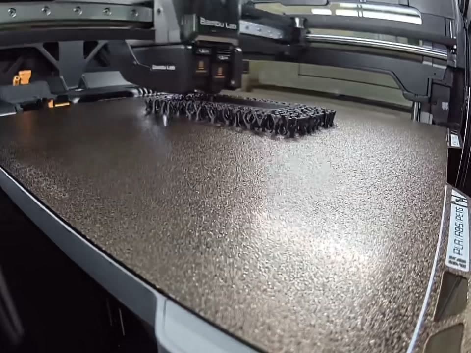 Tecnologia Facchinetti: Frame dal video hero della stampa 3D